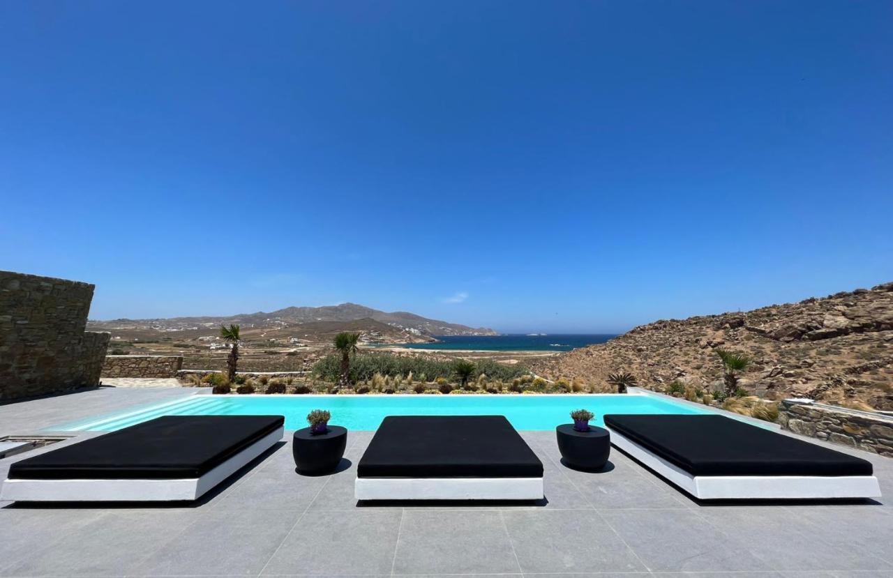 Black And White Villas Ftelia - Mykonos Mykonos Town ภายนอก รูปภาพ